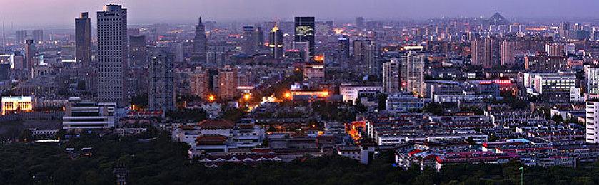 《糖豆人》再次联动《哥斯拉》追加全新服装